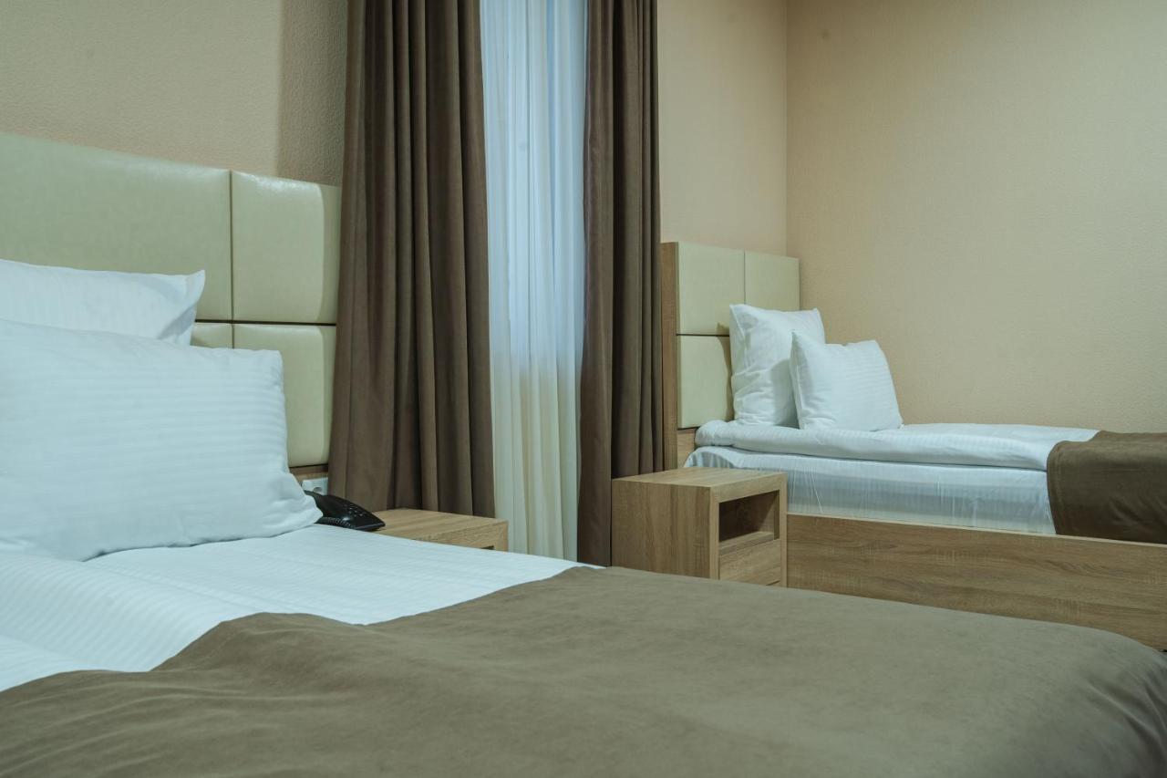 Zuzumbo Resort & Spa Telavi Exterior foto