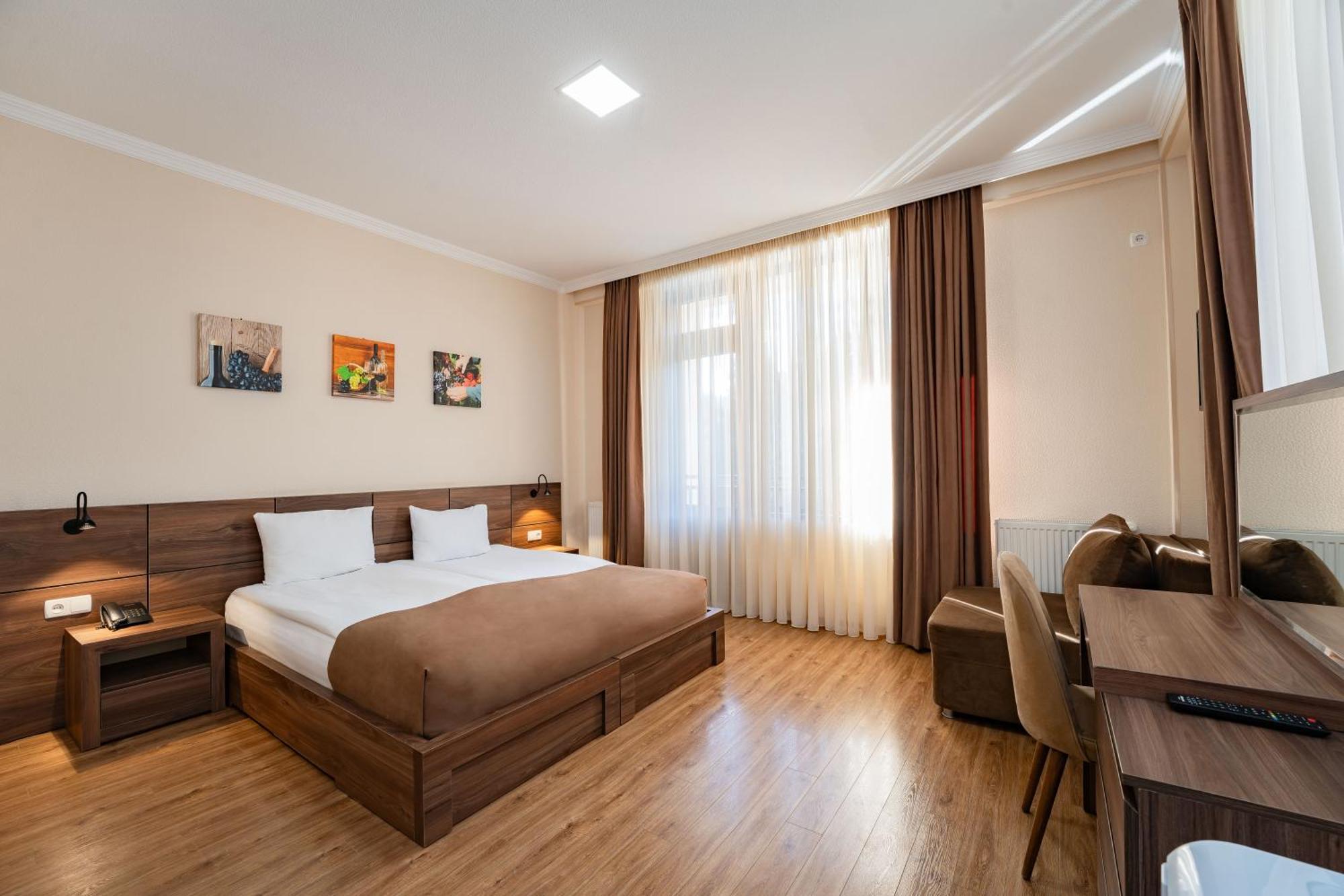 Zuzumbo Resort & Spa Telavi Exterior foto